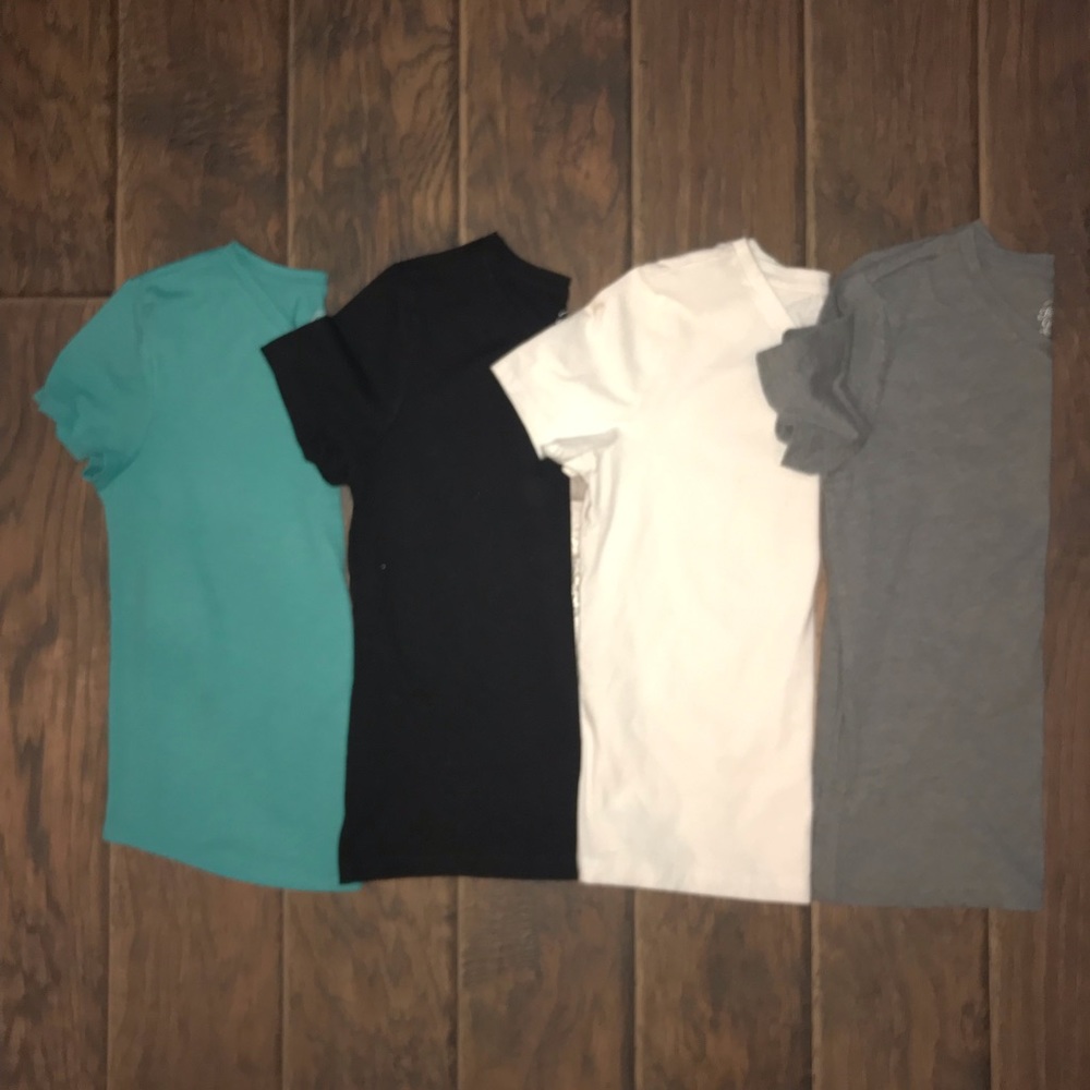 💥 3/$15 Girls tee bundle